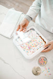 8x8 Pan Frame w/ Lid & Serving Spoon - White